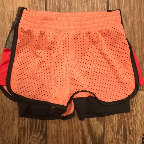 Girls Athletic Outfit - Picture 5 of 6